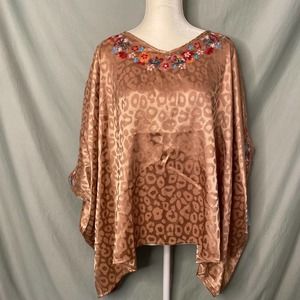 ODDI Rose Gold Floral Embroidered Blouse NWT Women's S/M